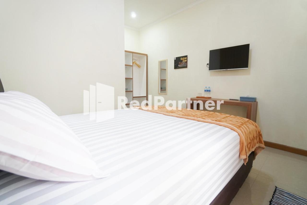 Hotel Fazza Syariah Mitra Reddoorz à Jakarta Extérieur photo